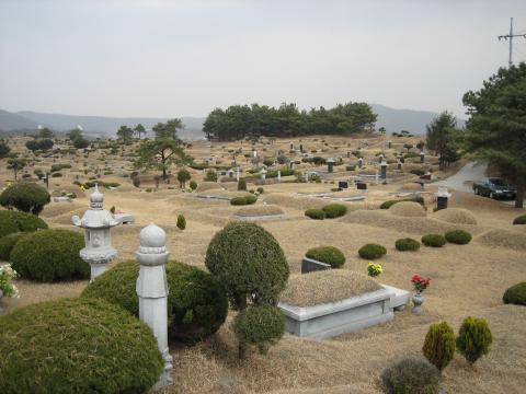 남한강공원묘원