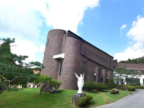 천주교인보성체수도회
