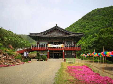 오봉사 봉안당