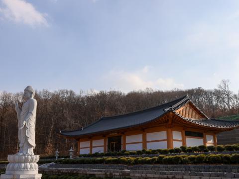 금강사추모공원(봉안당)